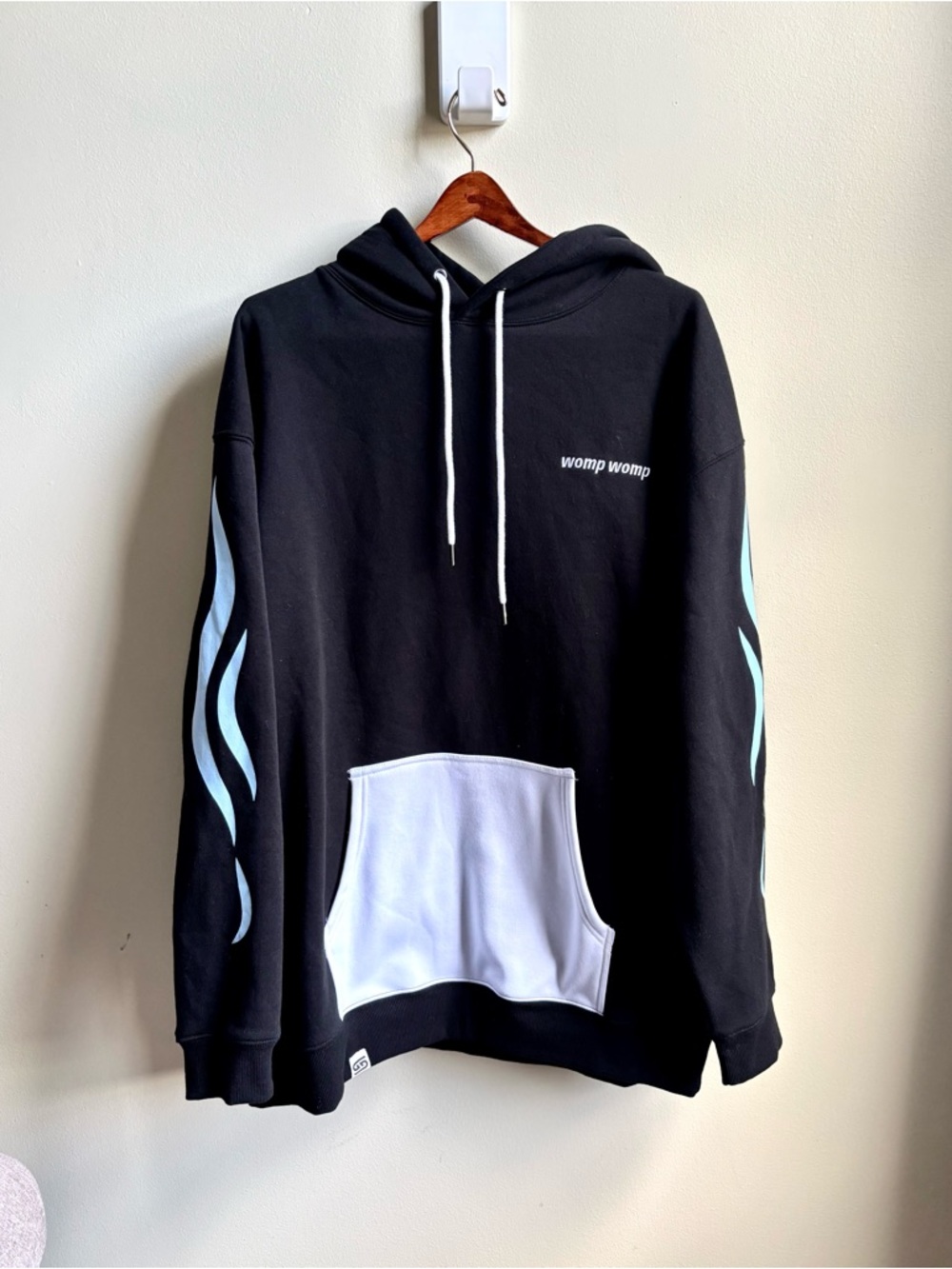 NWOT Gamer Supps hoodie xxl